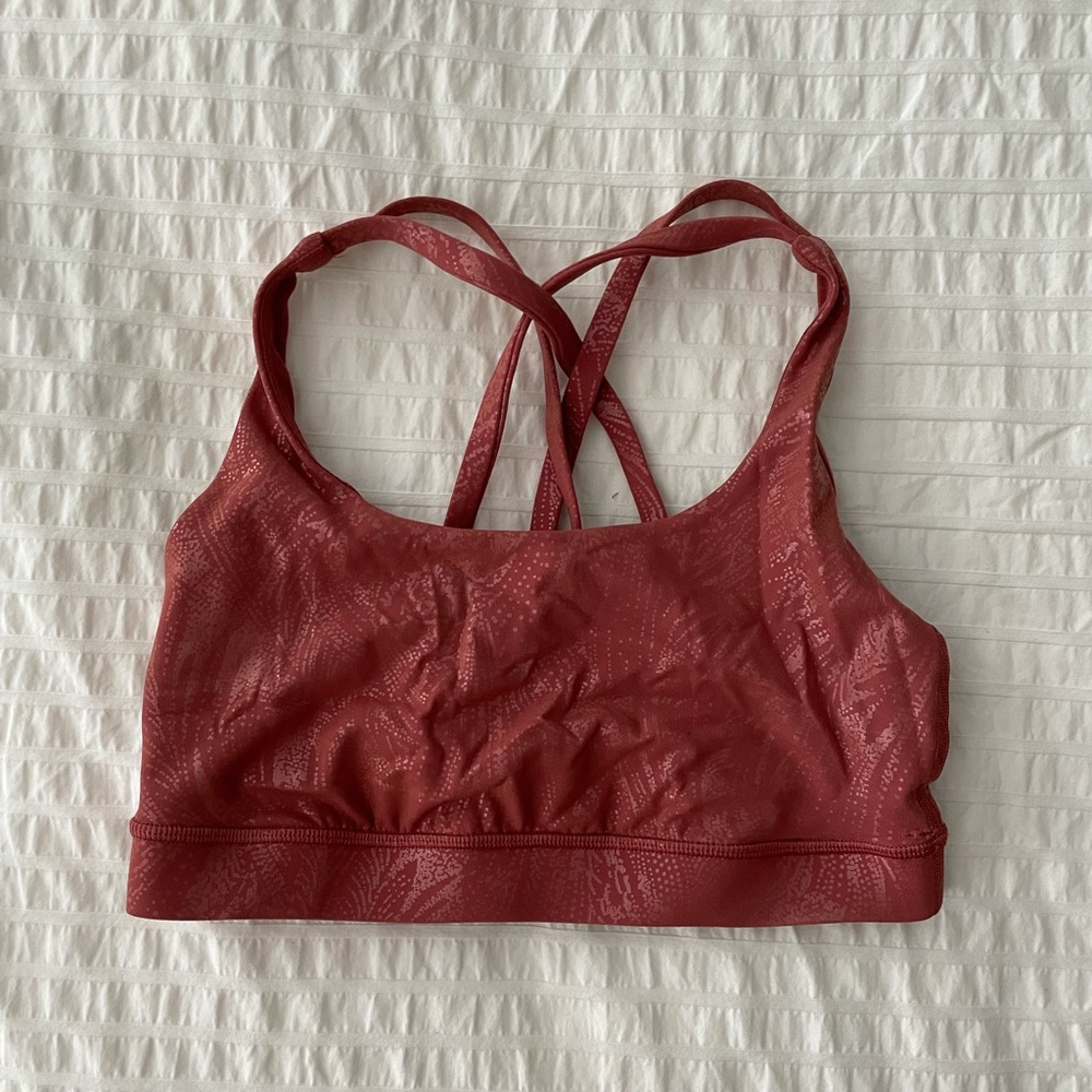 lululemon sports bra